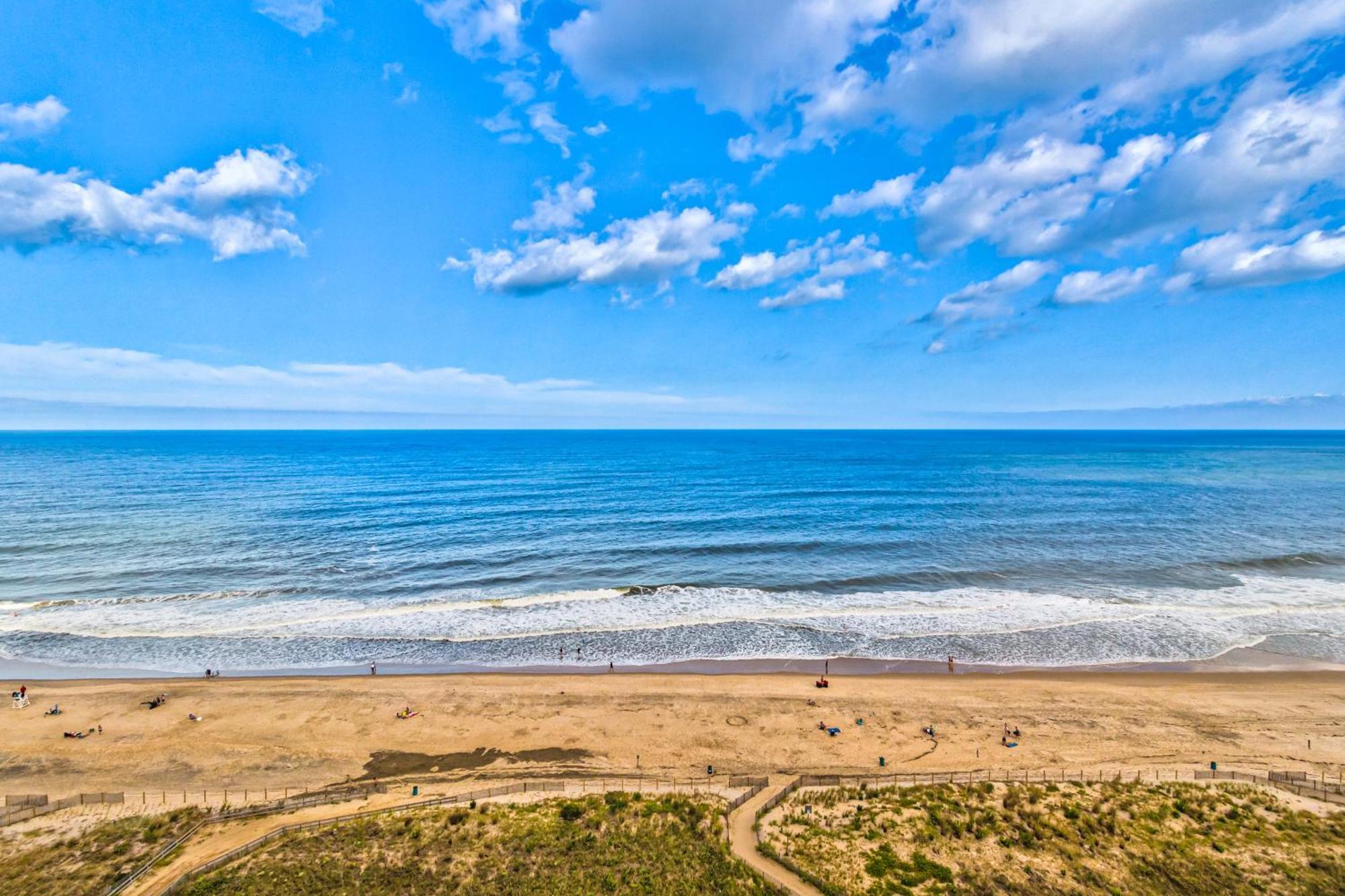 Golden Sands Ocean City Room photo