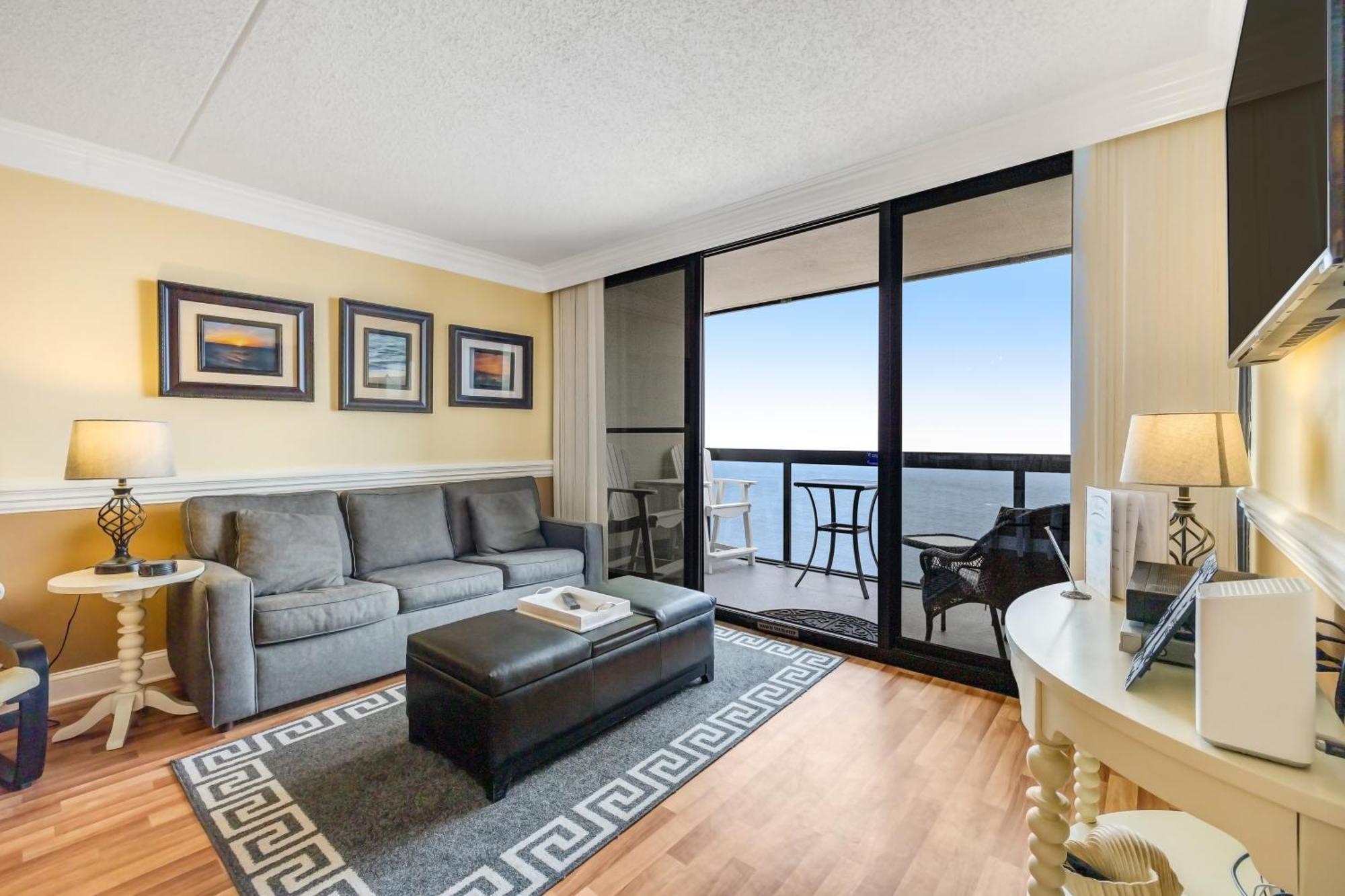 Golden Sands Ocean City Room photo