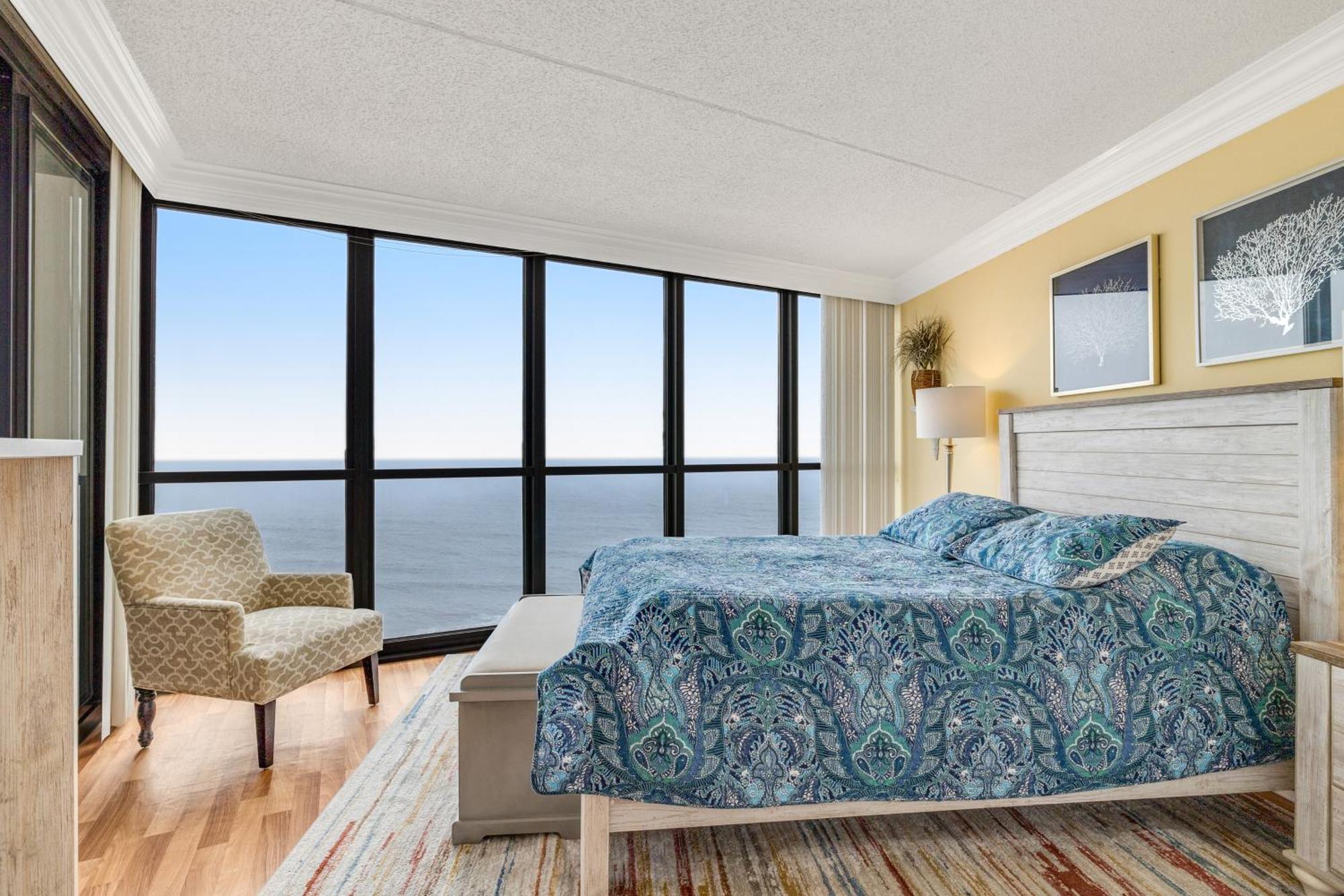Golden Sands Ocean City Room photo